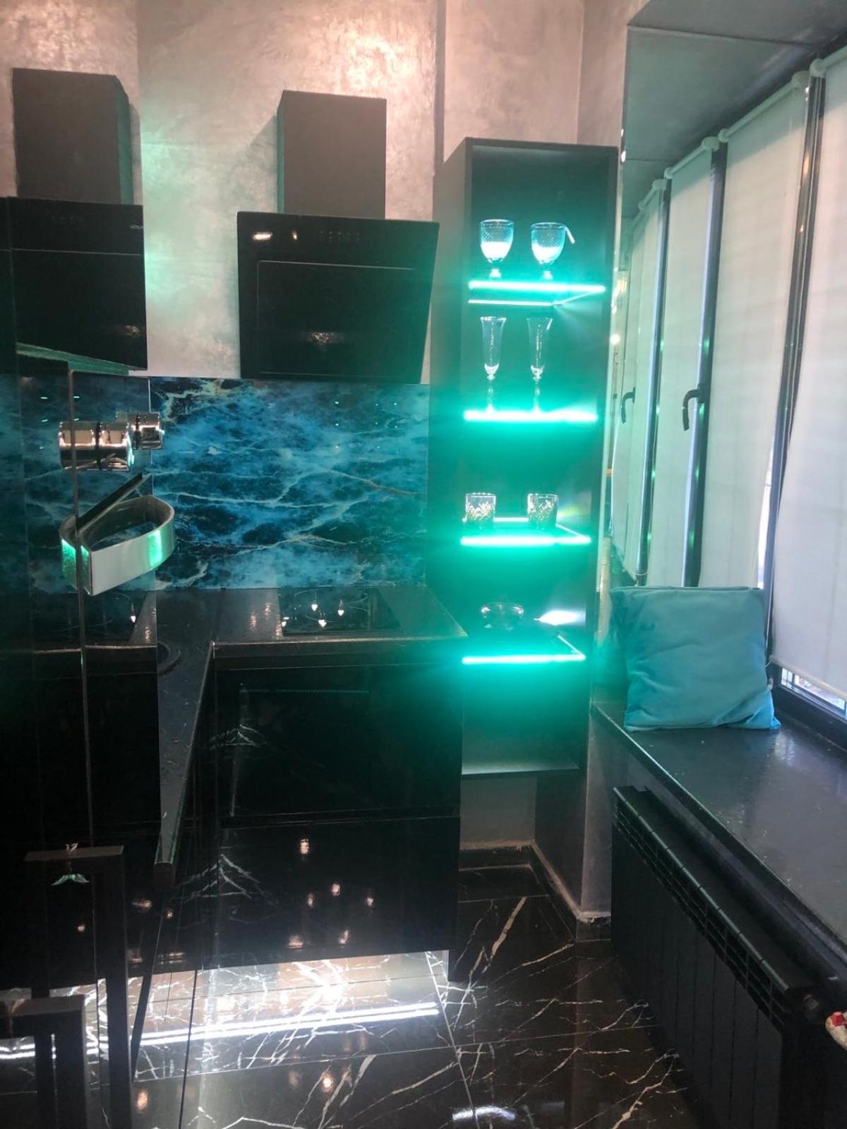 Luxury Design Apartments In The Center Of Kiev Екстериор снимка