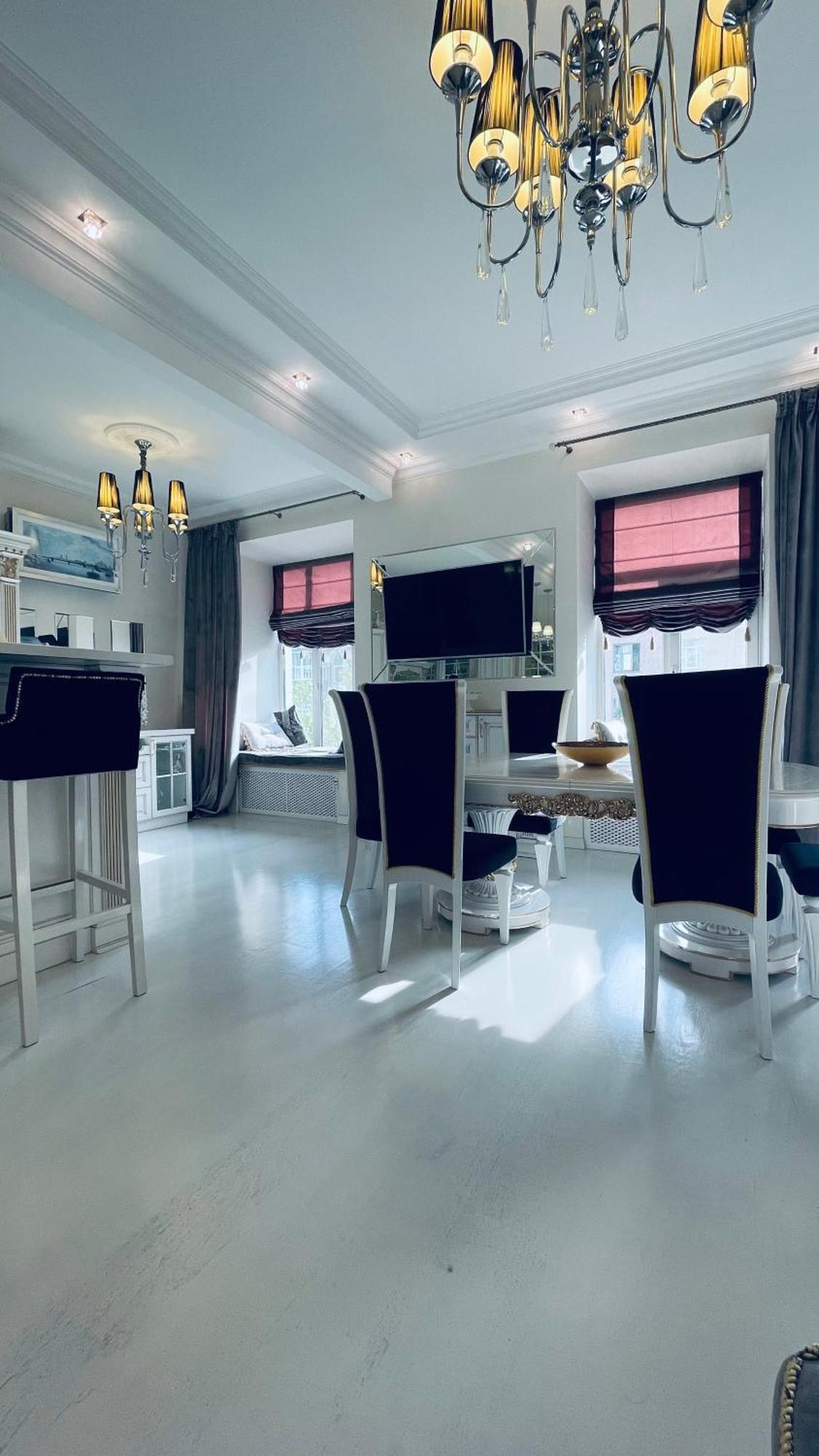 Luxury Design Apartments In The Center Of Kiev Екстериор снимка
