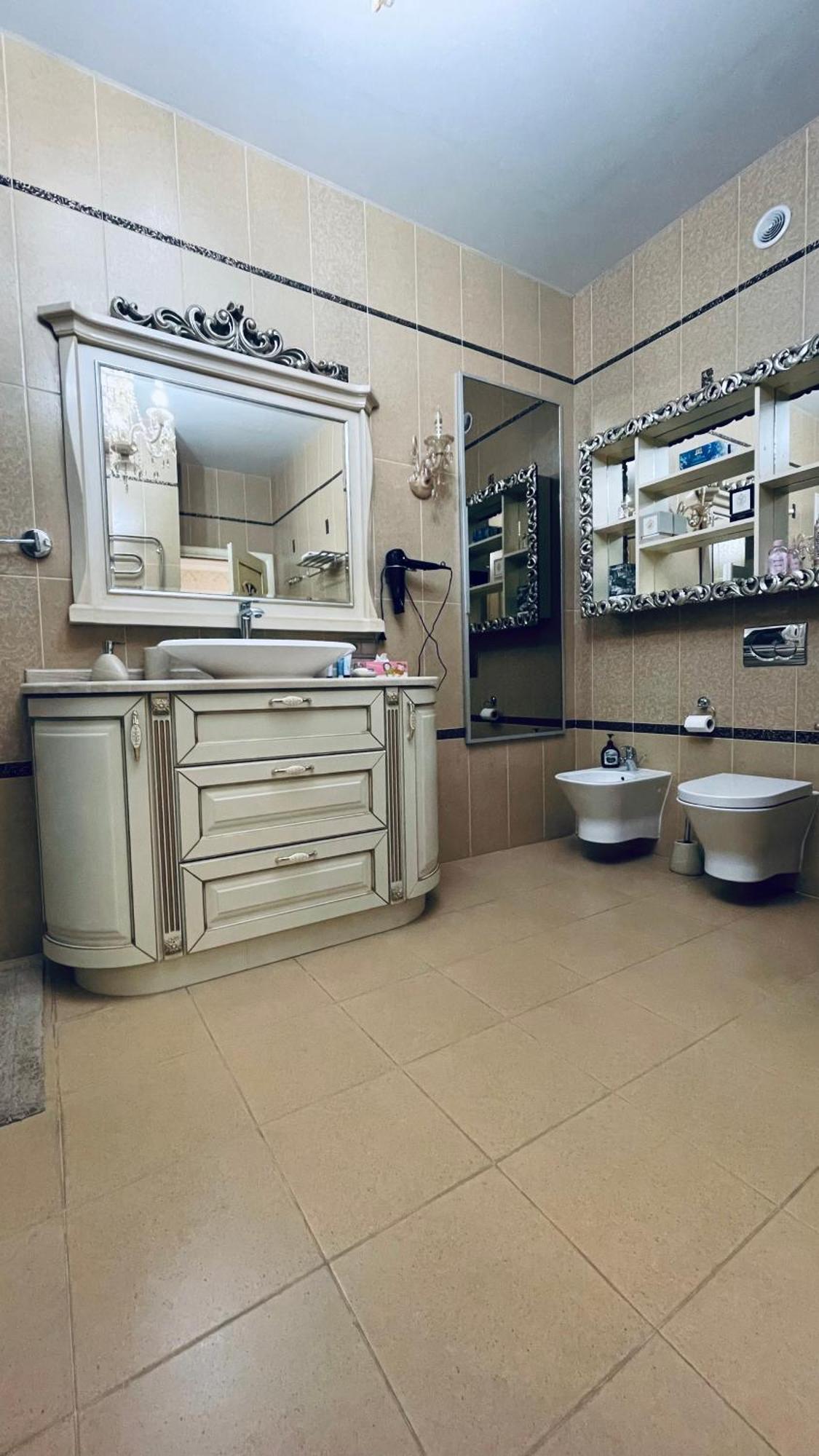Luxury Design Apartments In The Center Of Kiev Екстериор снимка