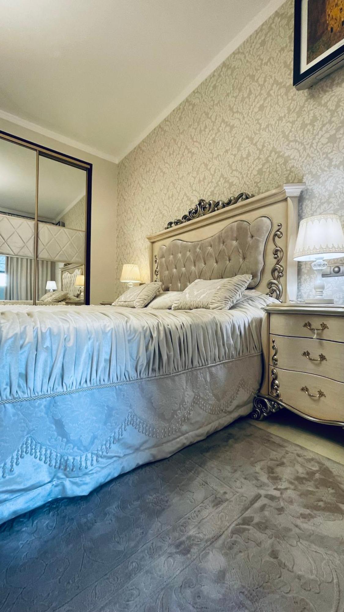 Luxury Design Apartments In The Center Of Kiev Екстериор снимка