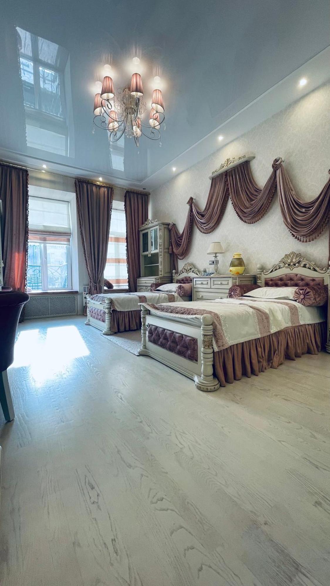 Luxury Design Apartments In The Center Of Kiev Екстериор снимка